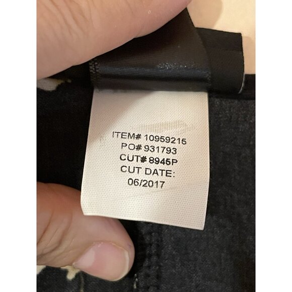 Torrid Floral V-Neck front Zip Up Down Kimono & Poncho Cape Size 4 - Picture 7 of 14